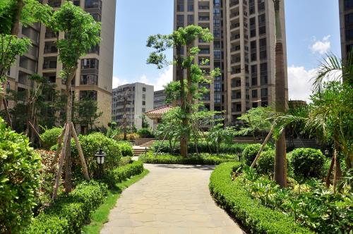 ���^����